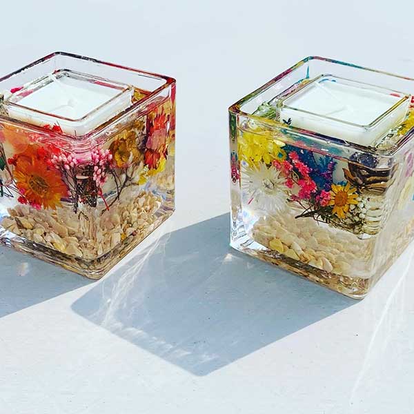 Resin Candles with Pressed Flowers